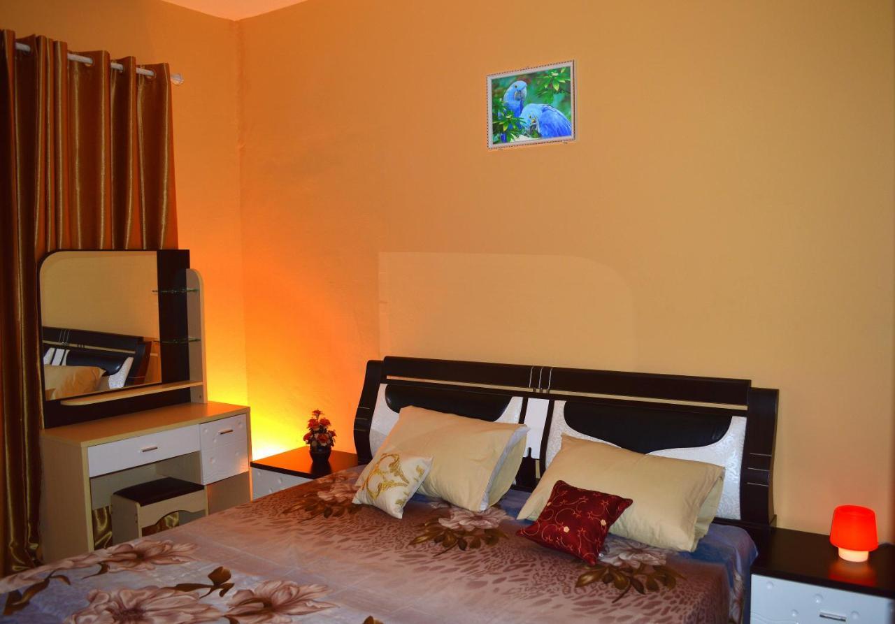 Niv Villa Flic en Flac Экстерьер фото